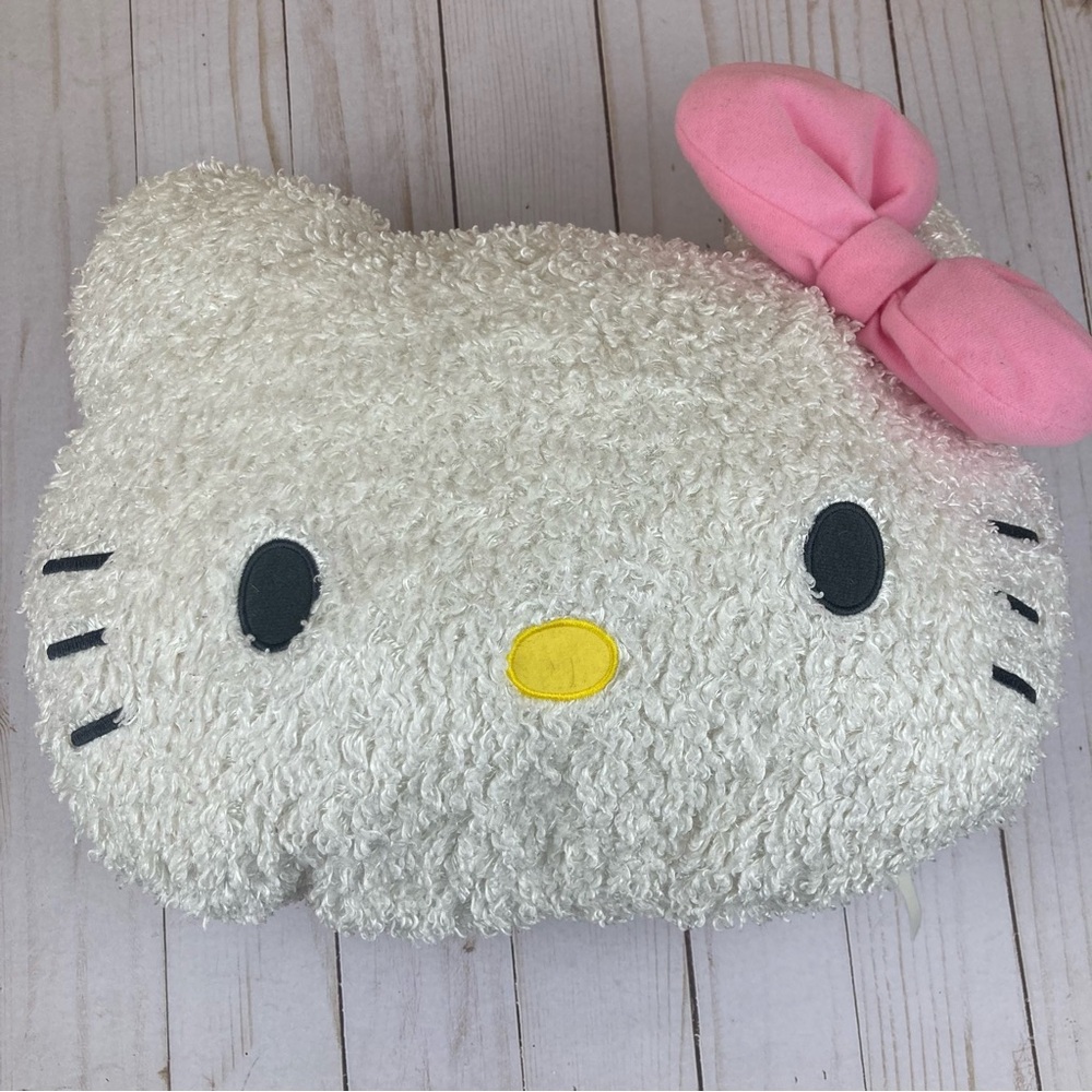 Sanrio Hello Kitty head pillow L017